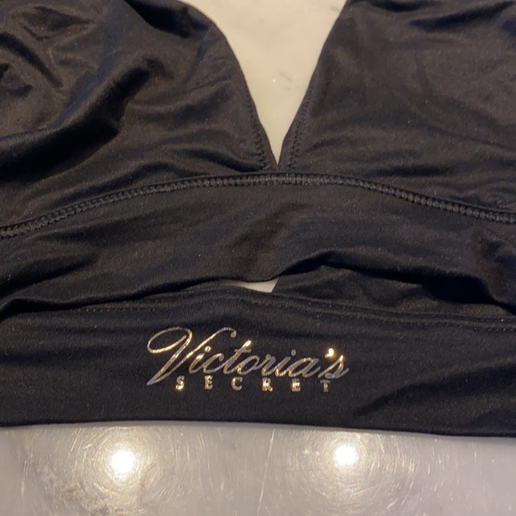 Victoria secret bralette - Picture 2 of 2